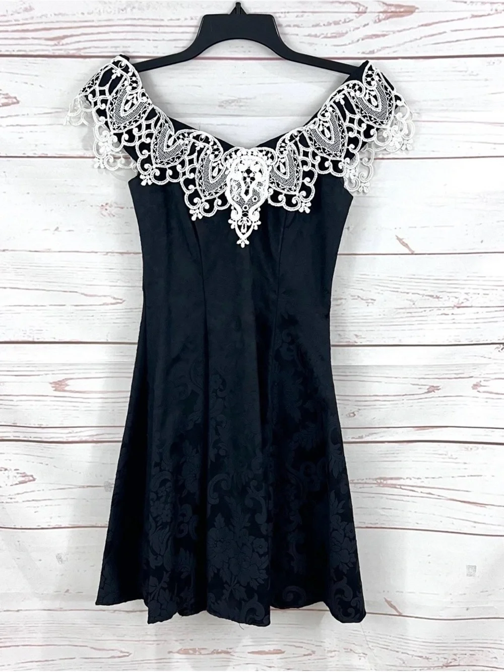 Jessica McClintock Black One-Shoulder Dress with White Lace Appliqué - Picture 3 of 10
